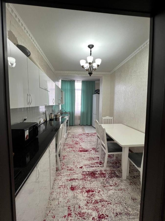2-Room Apartment Mossovet Бішкек Екстер'єр фото