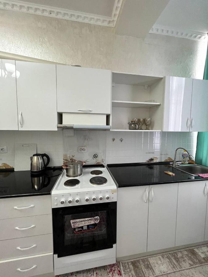2-Room Apartment Mossovet Бішкек Екстер'єр фото