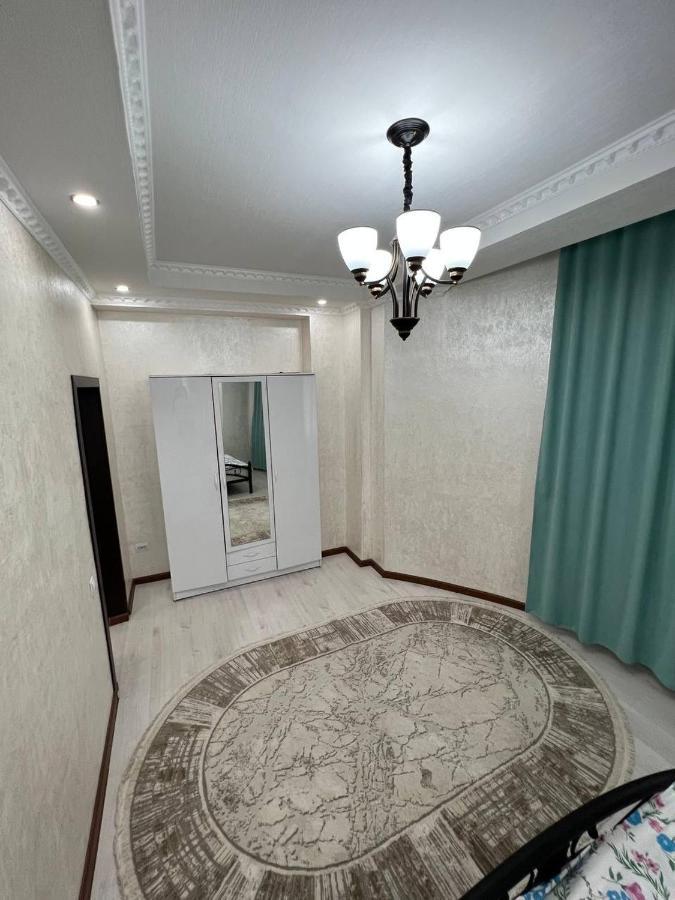 2-Room Apartment Mossovet Бішкек Екстер'єр фото
