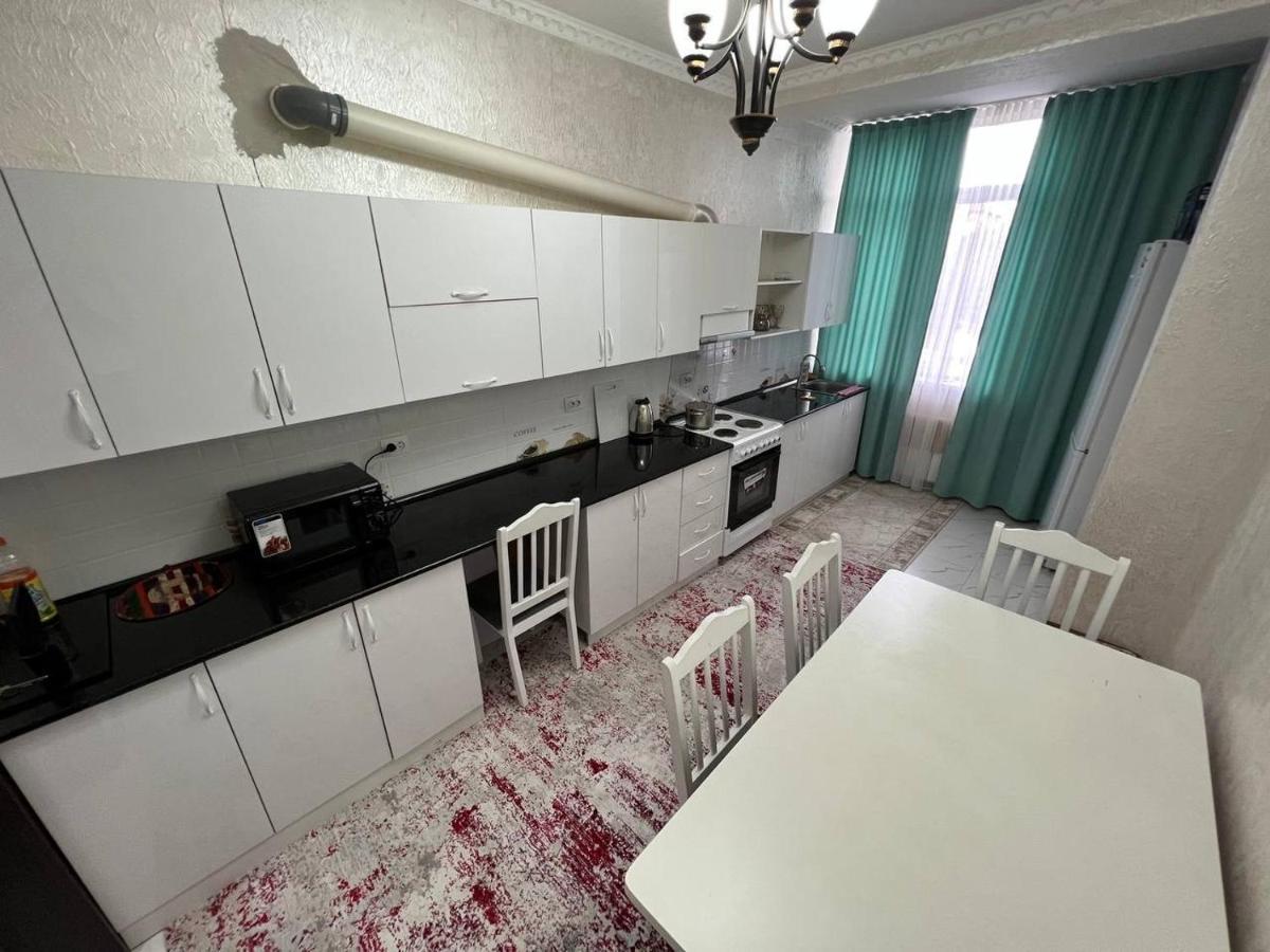 2-Room Apartment Mossovet Бішкек Екстер'єр фото